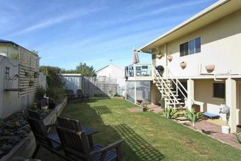 Sensational Ocean Views Only 200m Goolwa Beach - New South Wales Tourism  2