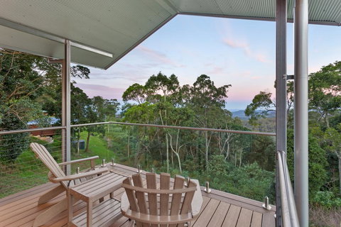 Serenity At Ravensbourne Escape - New South Wales Tourism  2