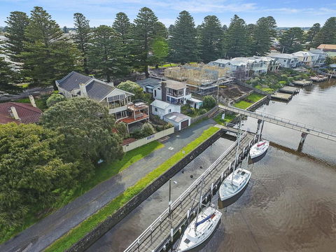 Shearwater Riverview Apartment - New South Wales Tourism  0