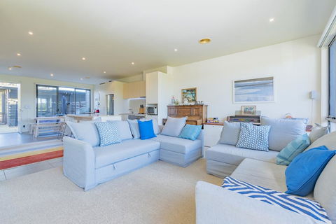 Shore To Relax - Family Or Corporate Bookings Only - New South Wales Tourism  1