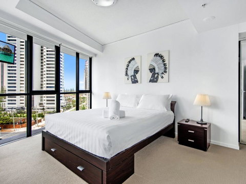Sierra Grand Broadbeach Private 2 Bedroom - New South Wales Tourism  0