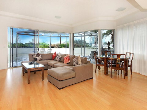 Silver Sea On Sixth Resort - New South Wales Tourism  2