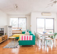 SIMPLE COMFORT 2bed1bath Unit in Meadowbank - New South Wales Tourism 