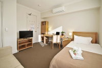 Single Room w/ Private Bathroom in Brunswick