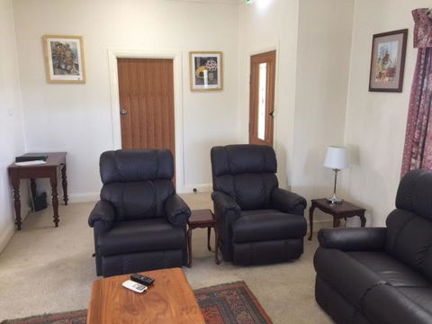 Smith Street Cottage Naracoorte - New South Wales Tourism  3