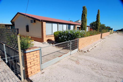 Smoky Bay Holiday House - New South Wales Tourism  2