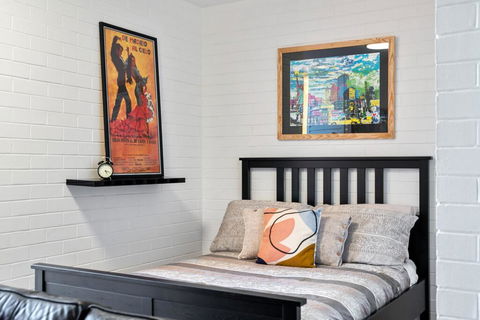 Soho Chic Apartment - New South Wales Tourism  0