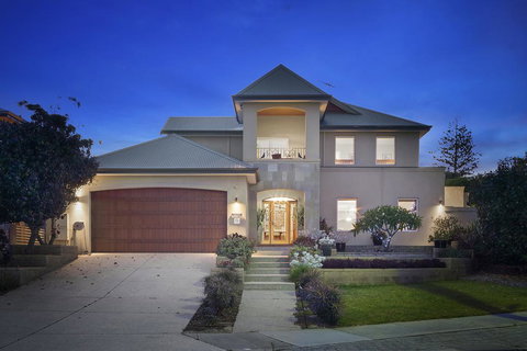 Sorrento Beach Bed & Breakfast - New South Wales Tourism  0