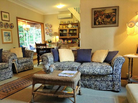 Southdown Cottage - New South Wales Tourism  2