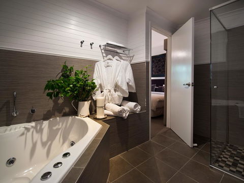 Spa Villas On Main - New South Wales Tourism  2
