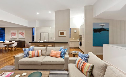 Spacious With Surf Views, Sunshine Beach - New South Wales Tourism  3