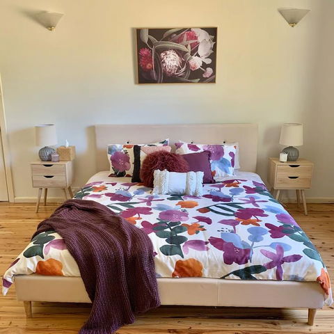 Spacious, Clean , Relaxing Country Escape Perfect For Large Groups And Families - New South Wales Tourism  3