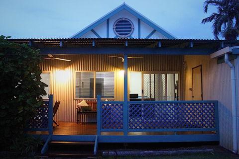 Spike The Bubble Beach House - New South Wales Tourism  0