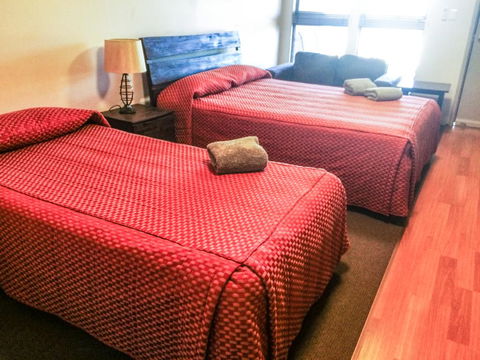 Spinifex Hotel - New South Wales Tourism  0