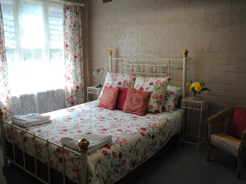 Springhurst Butter Factory - New South Wales Tourism  1