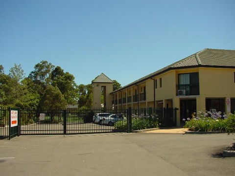 St Marys Park View Motel - New South Wales Tourism  3