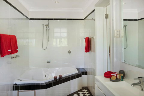 St Raphael - New South Wales Tourism  3