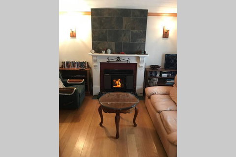 Stable Cottage - New South Wales Tourism  2