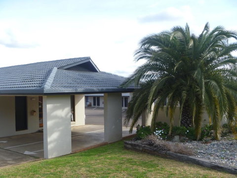 Stagecoach Inn Motel - New South Wales Tourism  0