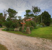 Stanley Lakeside Spa Cabins - New South Wales Tourism 