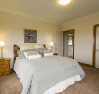 Stay Bathurst - New South Wales Tourism 