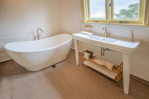 Steele Point Cottage - New South Wales Tourism  2