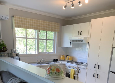 Stephanies Country Cottages - New South Wales Tourism  1