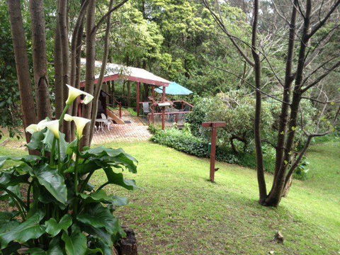 Stone's Throw Cottage Bed And Breakfast - New South Wales Tourism  0