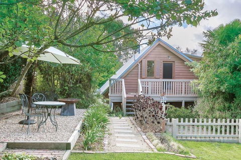 Stonehenge Retreat - New South Wales Tourism  2