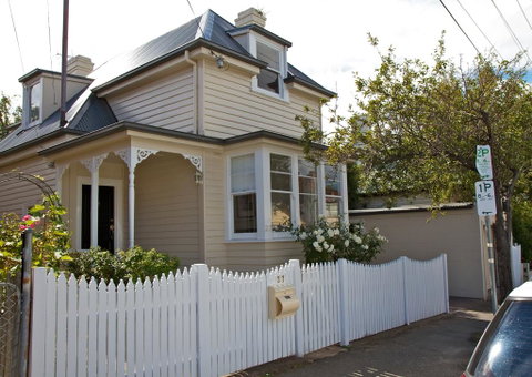 Strahan House - New South Wales Tourism  1