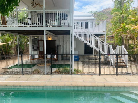 Stranded? Nowhere To Stay? Sanitised Apartment, Sleeps 4, Netflix, Wifi, Pool - New South Wales Tourism  2