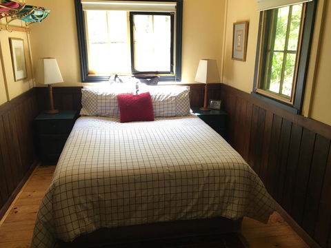 Stringer's Cottage - New South Wales Tourism  1
