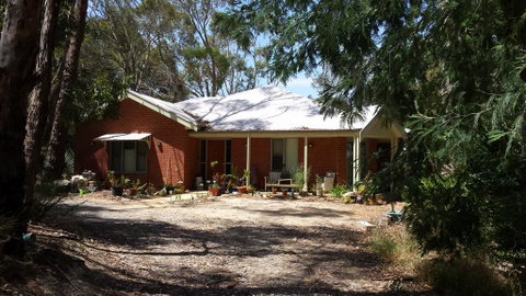 Stringybark Hills Retreat - New South Wales Tourism  2