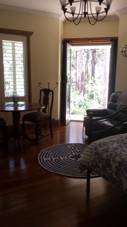 Stringybark Hills Retreat - New South Wales Tourism  3