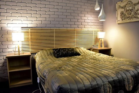 Strzelecki Motor Lodge - New South Wales Tourism  2
