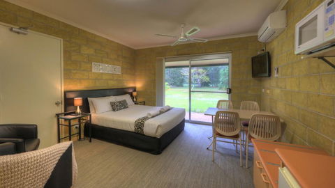 Stuarts Point Convention Centre - New South Wales Tourism  1