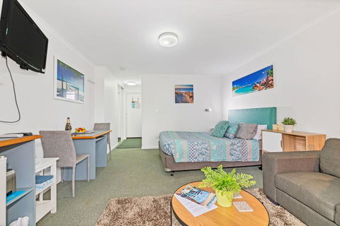 Studio 38 On The Terrace - New South Wales Tourism  3