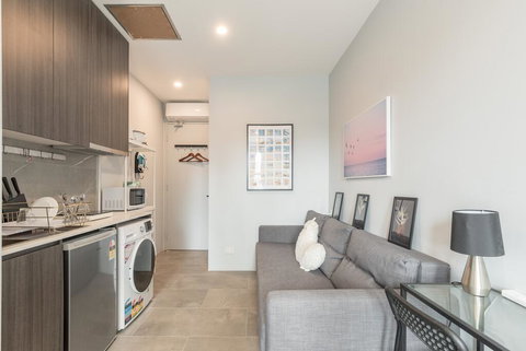 Studio Near Bus Train UTS DarlingHar ICC Chinatown - New South Wales Tourism  2