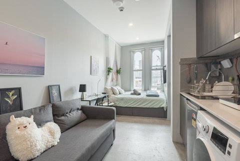 Studio Near Bus Train UTS DarlingHar ICC Chinatown - New South Wales Tourism  0