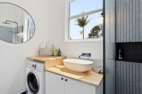 Studio Ocean Breeze @ Huskisson - New South Wales Tourism  3