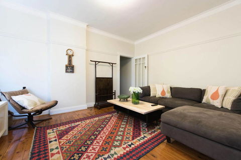 Stunning Beach Living - New South Wales Tourism  1