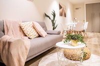 Stunning Opera Apartment-St Kilda Rd