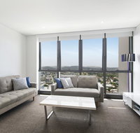 Stunning Views on the 41st Floor - New South Wales Tourism 