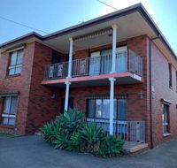 Stylish Bedroom in Bentleigh East - New South Wales Tourism 
