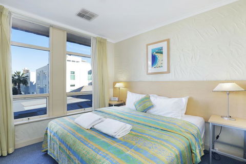 Stylish Comfortable 2 Bdrm Glenelg North - New South Wales Tourism  3