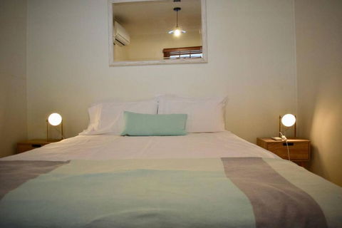 Stylish Cute Cottage In McMahons Point - New South Wales Tourism  2