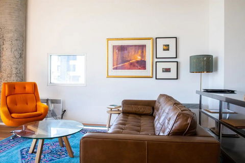 Stylish Warehouse Convert 2 Bedroom Apartment - New South Wales Tourism  0