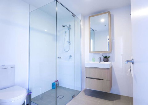 Stylist 2 Bedrooms Apartment With Pool/GYM/Parking - New South Wales Tourism  3
