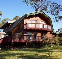 Sublime Cedar Lodge Leura - New South Wales Tourism 