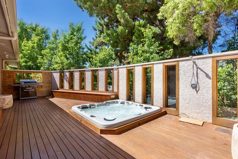 Sun Valley - Boutique Portsea Accommodation - New South Wales Tourism  0